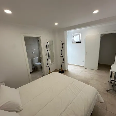 Holiday home Estrelas - Centre -vue -choix De 3 Maisons Independantes Dans La Meme Rue - A 300 Metres -parking Gratuit- *