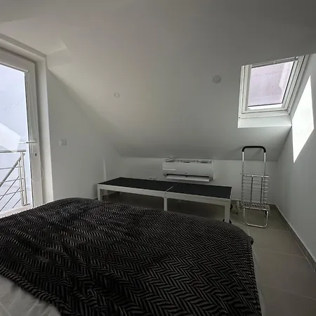 As Estrelas -trois Hebergements Au Choix Acces Independants Meme Rue - Proche Centre -calme -confort -climatises - Plages -surf- Parking Free Holiday home *